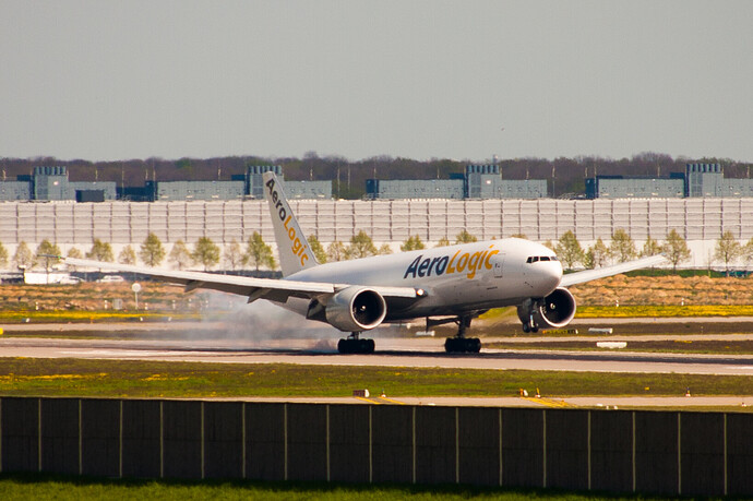 B777-FZN DXB-LEJ (4)