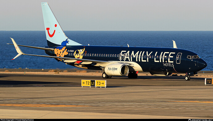 g-fdzg-tui-airways-boeing-737-8k5wl_PlanespottersNet_1139341_e63413d877_o