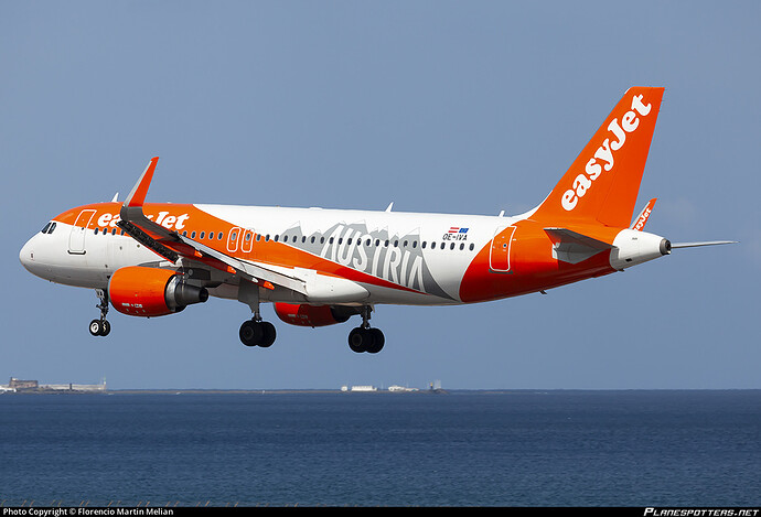 oe-iva-easyjet-europe-airbus-a320-214wl_PlanespottersNet_1476093_121459c3bb_o