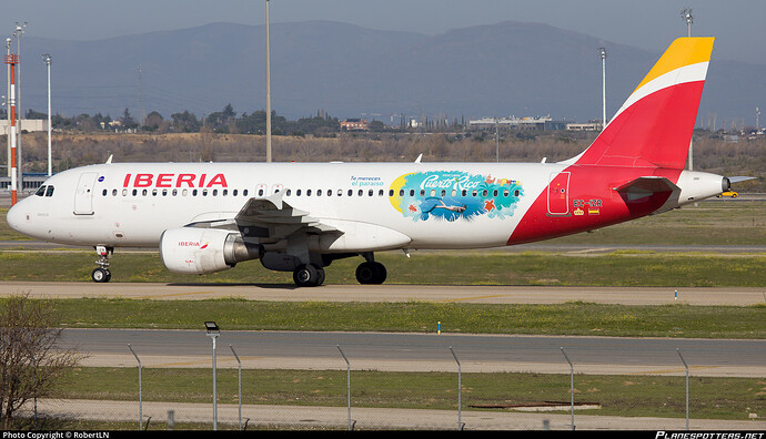 ec-izr-iberia-airbus-a320-214_PlanespottersNet_1383996_1c4ea953e5_o