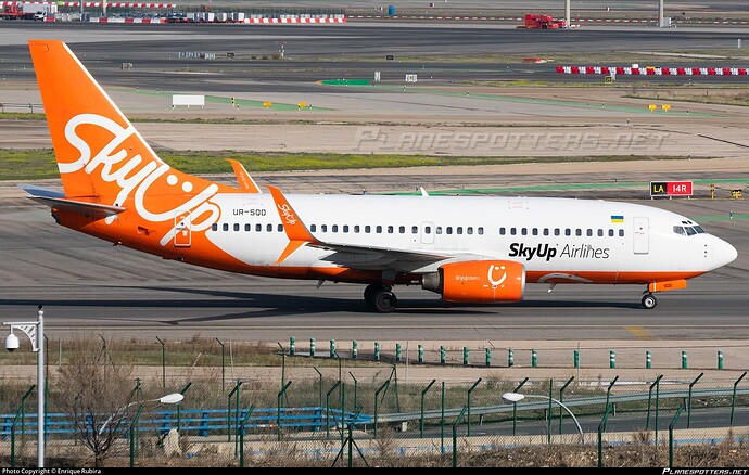 ur-sqd-skyup-airlines-boeing-737-73vwl_PlanespottersNet_1234705_97dbec522d_o