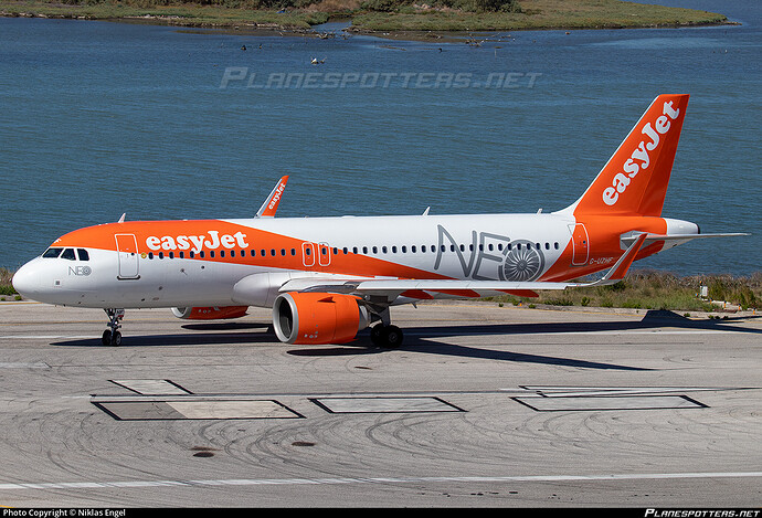 g-uzhf-easyjet-airbus-a320-251n_PlanespottersNet_1110820_4f73e9ac7d_o