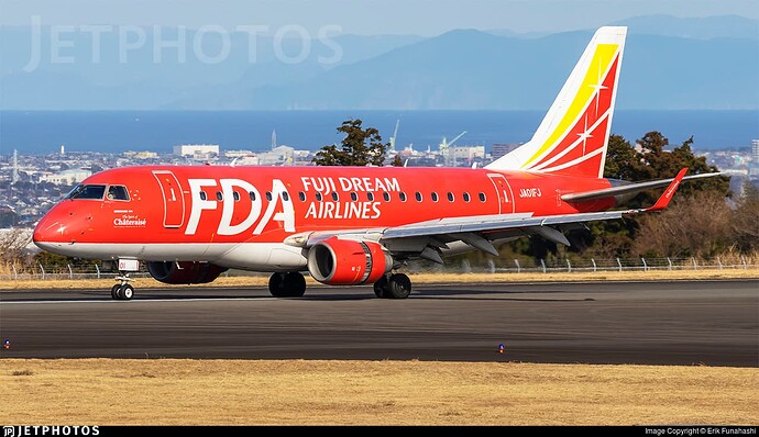 fda-fuji-dream-airlines-erj-170-100-ja01fj-09-redfltembraerlr