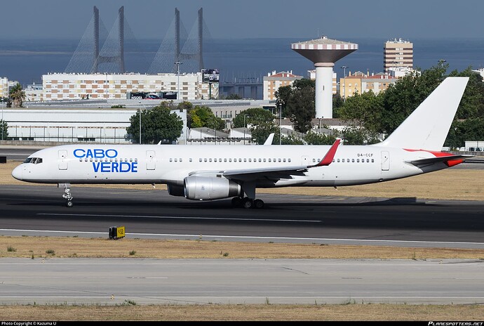d4-ccf-cabo-verde-airlines-boeing-757-236wl_PlanespottersNet_884923_3d2a18c465_o