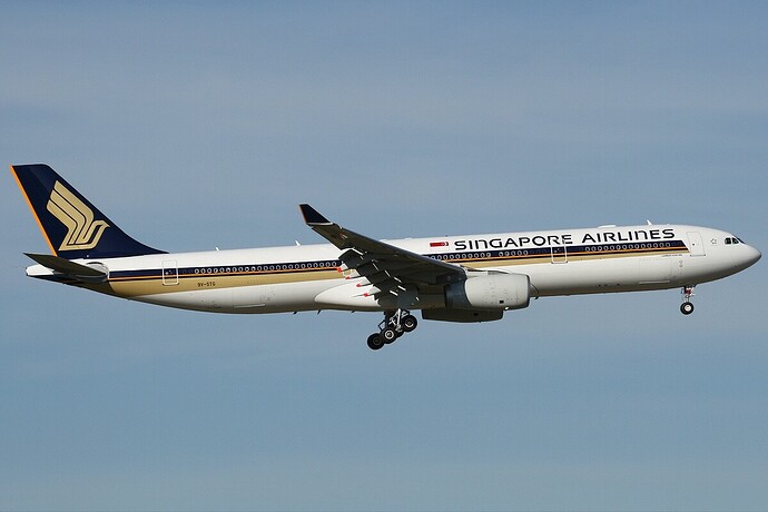 Singapore_Airlines_Airbus_A330-300_Monty