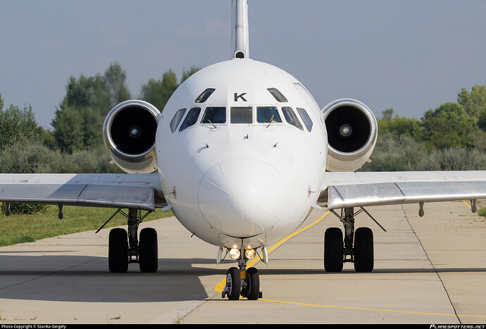 lz-ldk-bulgarian-air-charter-mcdonnell-douglas-md-82-dc-9-82_PlanespottersNet_859764_eb99818dde_o