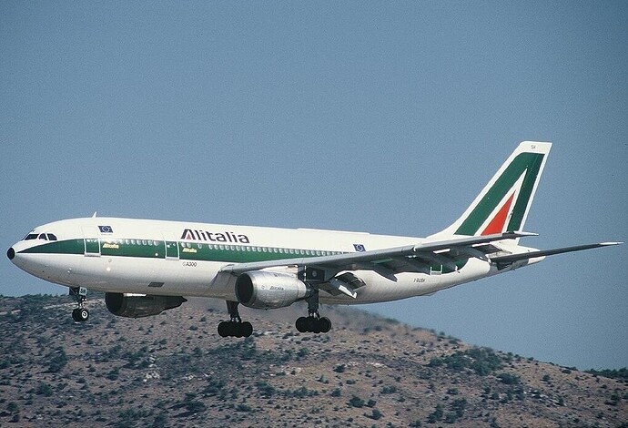 Alitalia_Airbus_A300_Lebeda