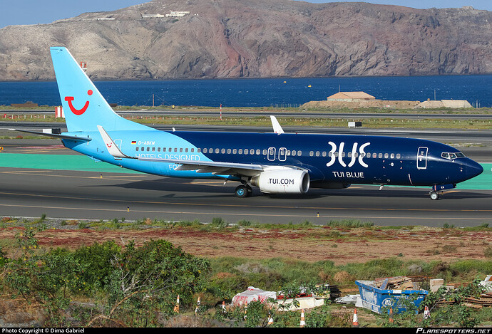 d-abkm-tuifly-boeing-737-86jwl_PlanespottersNet_1495970_26c2c75900_o