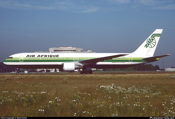 i-aeiy-air-afrique-boeing-767-330er_PlanespottersNet_1105129_8007c00e12_o
