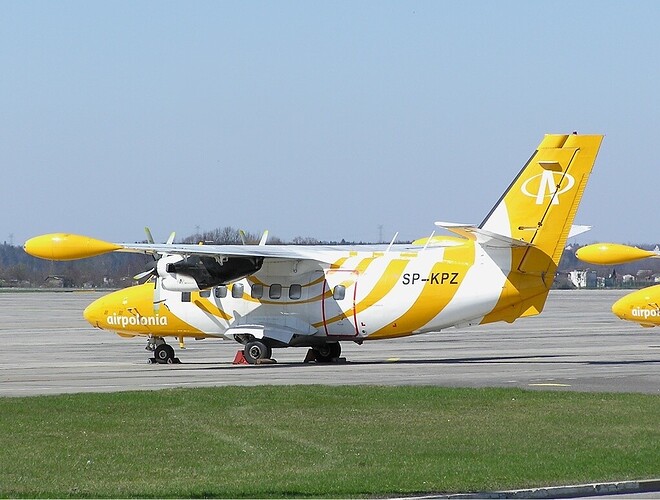 Air_Polonia_Let_L-410UVP-E_Turbolet_Idaszak