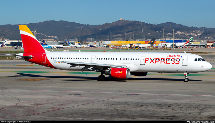 ec-jej-iberia-express-airbus-a321-213_PlanespottersNet_1568708_fce9e2e56c_o