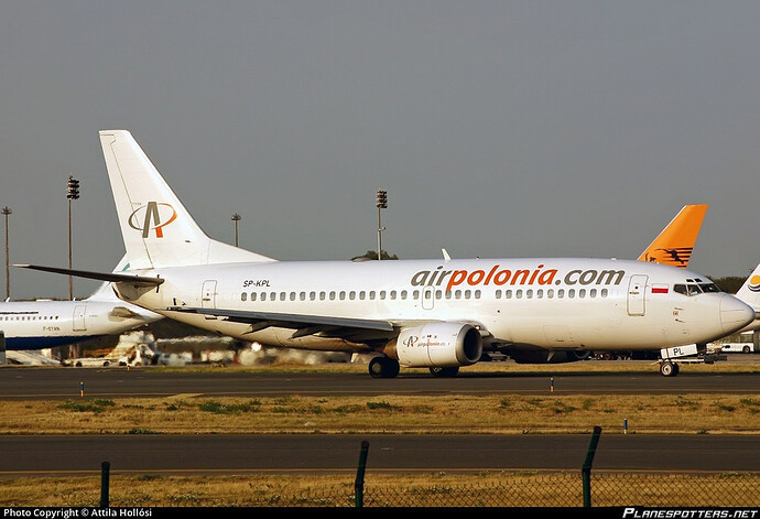 sp-kpl-air-polonia-boeing-737-322_PlanespottersNet_053672_7163f3ff56_o
