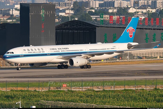 b-1062-china-southern-airlines-airbus-a330-343_PlanespottersNet_1648680_aa69977095_o