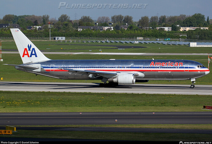 n39367-american-airlines-boeing-767-323er_PlanespottersNet_984526_934f36930a_o