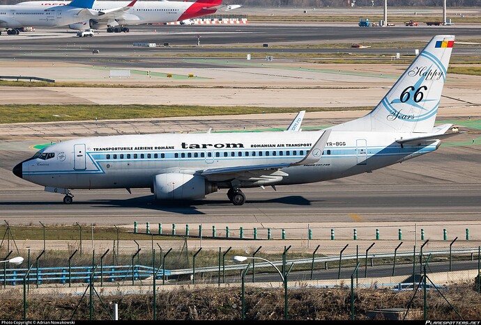 yr-bgg-tarom-boeing-737-78jwl_PlanespottersNet_1143177_60b9d3a4f6_o