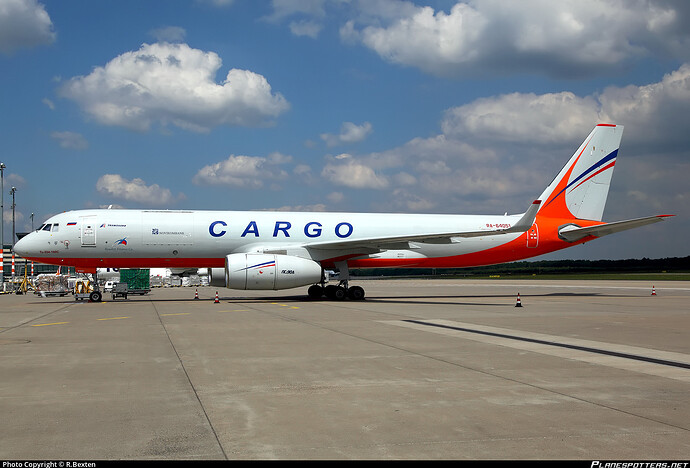 ra-64051-transaero-tupolev-tu-204-100c_PlanespottersNet_469259_a1f634debd_o