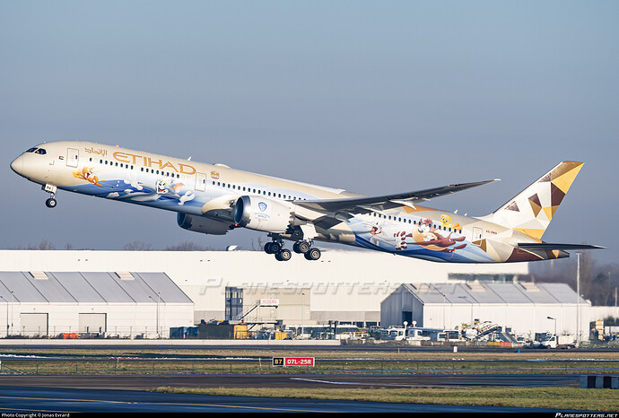 a6-bma-etihad-airways-boeing-787-10-dreamliner_PlanespottersNet_1716675_e757cb45d0_o