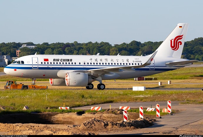 d-avwg-air-china-airbus-a319-153n_PlanespottersNet_1767166_927583f957_o