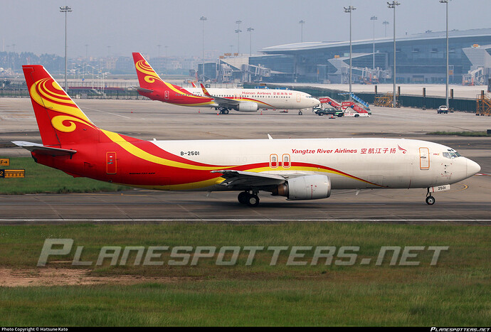 b-2501-yangtze-river-express-boeing-737-44p-sf_PlanespottersNet_788953_e372f34977_o