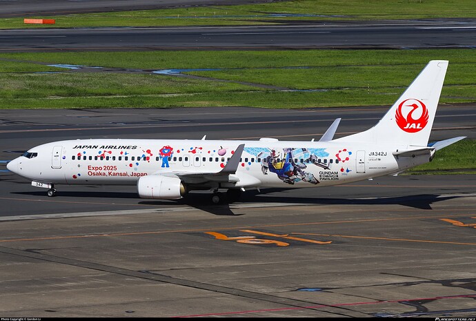 ja342j-japan-airlines-boeing-737-846-wl_PlanespottersNet_1770675_3e9d488acb_o