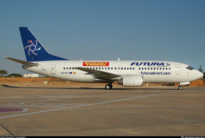 n672fh-futura-boeing-737-322_PlanespottersNet_1409542_ba41b1249f_o