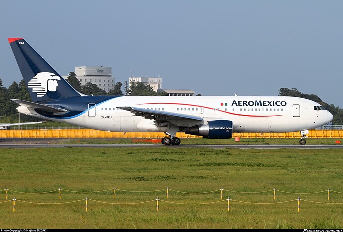 xa-frj-aeromexico-boeing-767-283er_PlanespottersNet_411018_253194768d_o