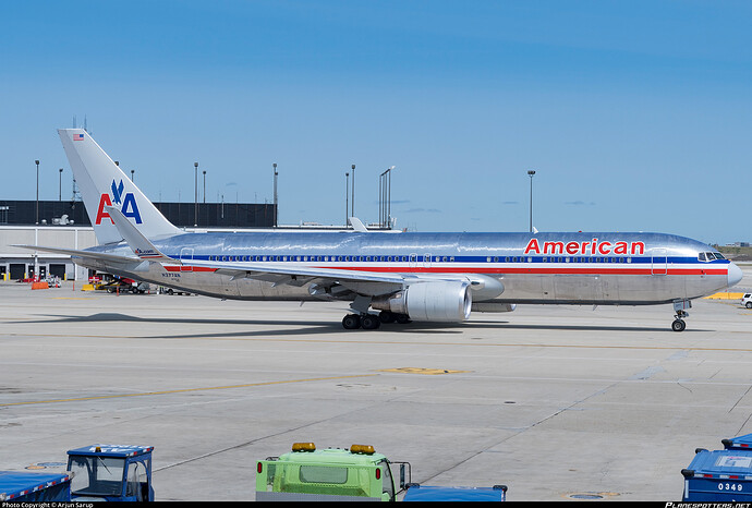 n377an-american-airlines-boeing-767-323er-wl_PlanespottersNet_1089512_8a2af59acd_o