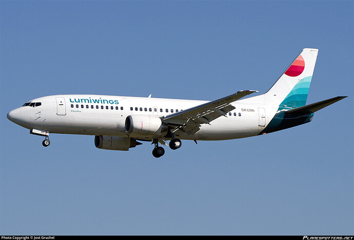 sx-lwa-lumiwings-boeing-737-330_PlanespottersNet_1314416_fa49b65d48_o