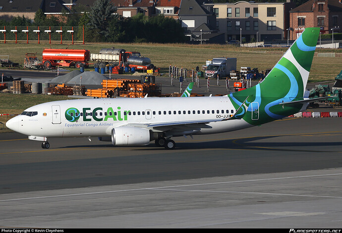 oo-jji-ecair-boeing-737-752-wl_PlanespottersNet_628407_a6a7b82aff_o