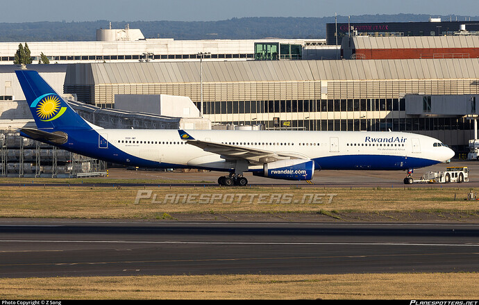 9xr-wp-rwandair-airbus-a330-343_PlanespottersNet_1812816_469bdd6a0a_o