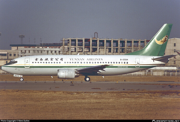 b-2594-china-yunnan-airlines-boeing-737-341_PlanespottersNet_1166990_1213cb4a03_o