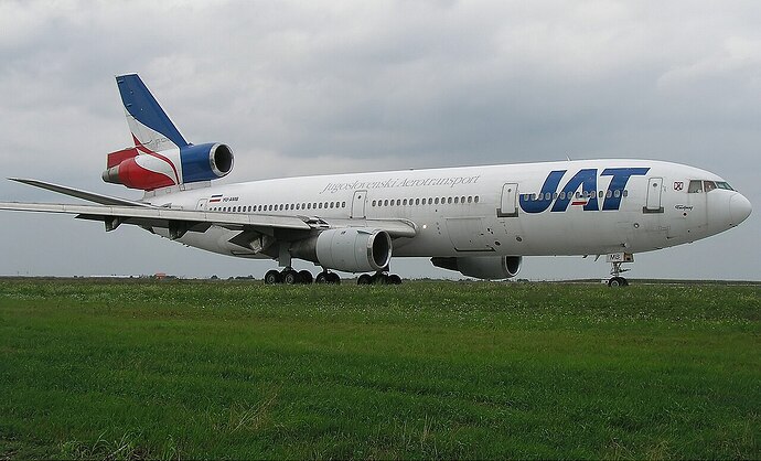 By Dejan Milinković - http://www.airliners.net/photo/JAT---Yugoslav/McDonnell-Douglas-DC-10-30/0405364/L/, GFDL 1.2, https://commons.wikimedia.org/w/index.php?curid=17108681