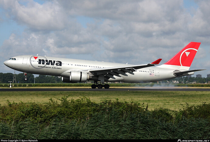n853nw-northwest-airlines-airbus-a330-223_PlanespottersNet_362850_88142bdf6f_o
