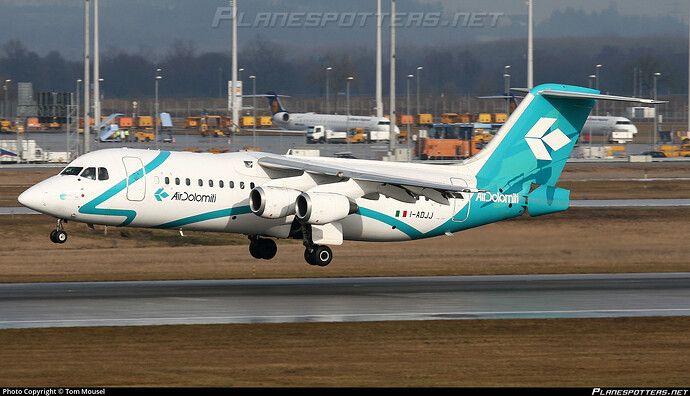 i-adjj-air-dolomiti-british-aerospace-146-300_PlanespottersNet_1622208_ce5aaaefc1_o