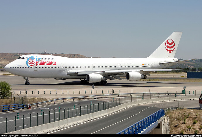 ec-jhd-pullmantur-air-boeing-747-228b-m_PlanespottersNet_1068071_3183503ff8_o