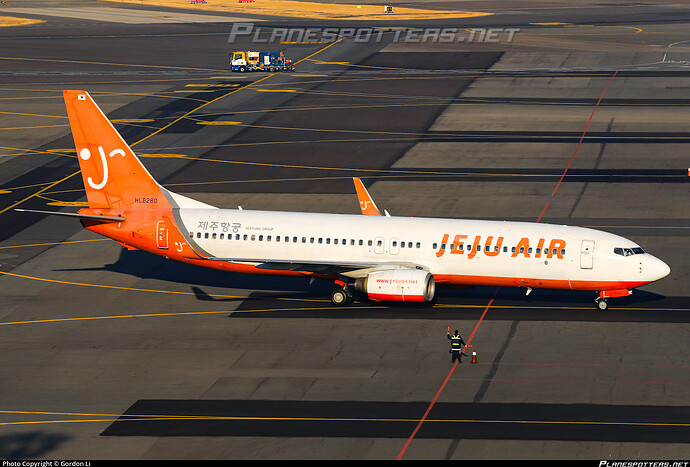 hl8260-jeju-air-boeing-737-8bk-wl_PlanespottersNet_1417405_194f023ef2_o