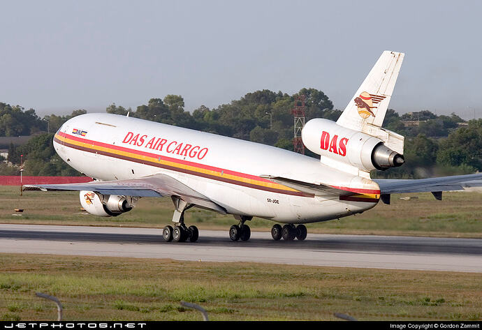 航空機・ヘリコプター 200 Aviation McDonnell Douglas DC-10-10 航空機・ヘリコプター 200 Aviation McDonnell Douglas DC-10-10 The