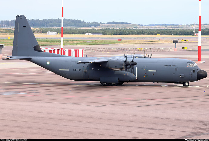 5847-armee-de-lair-french-air-force-lockheed-martin-c-130j-super-hercules_PlanespottersNet_1199553_f8fa7e2ec3_o