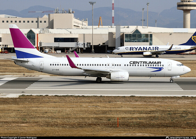 ly-due-centrum-air-boeing-737-8fe-wl_PlanespottersNet_1651623_ee410f1075_o