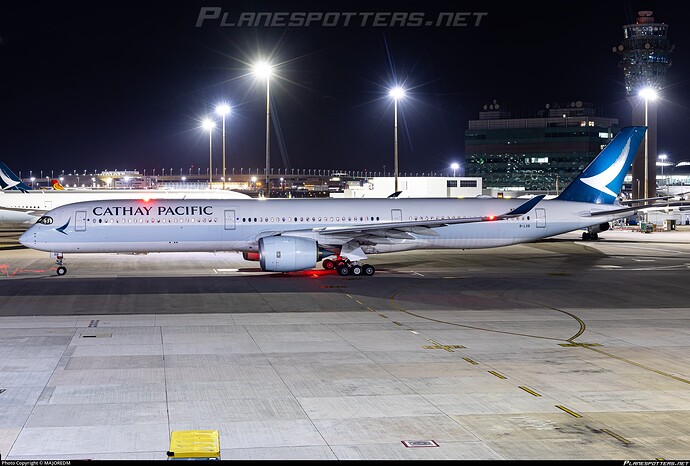 b-lxb-cathay-pacific-airbus-a350-1041_PlanespottersNet_1332712_2fe9b7c289_o