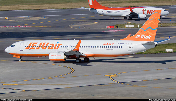 hl8234-jeju-air-boeing-737-86q-wl_PlanespottersNet_1544429_095c7a04e9_o