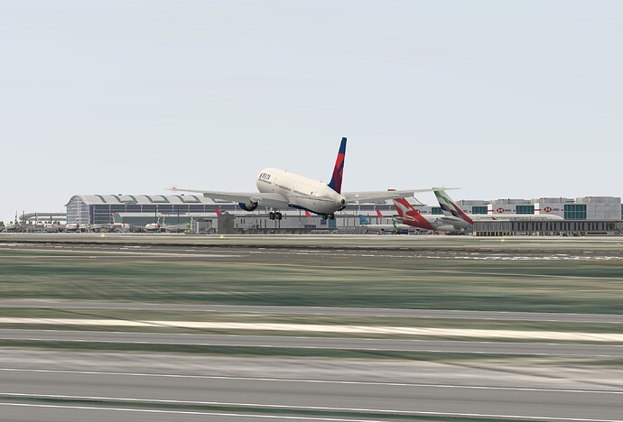 London Heathrow_2025-05-17-13-47-35