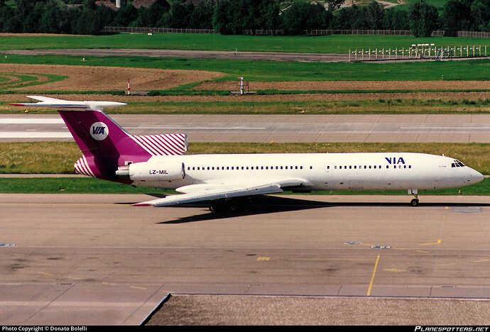 lz-mil-air-via-tupolev-tu-154m_PlanespottersNet_1080555_38996f5810_o-2