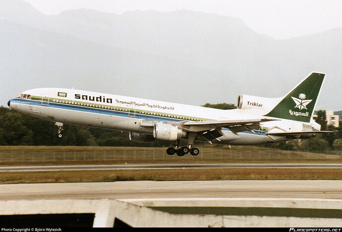 https://www.planespotters.net/photo/1732313/hz-ahl-saudia-saudi-arabian-airlines-lockheed-l-1011-tristar-200-l-1011-385-1-15