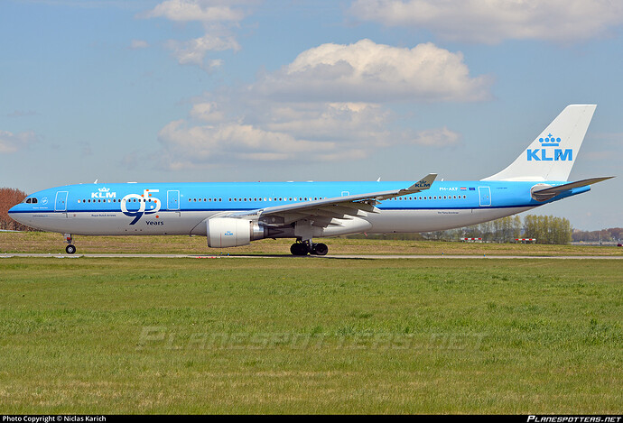 ph-akf-klm-royal-dutch-airlines-airbus-a330-303_PlanespottersNet_614332_80e3a51279_o