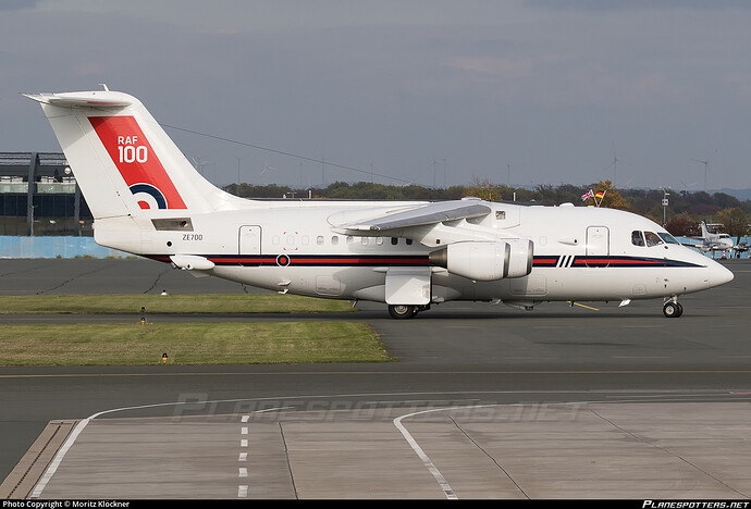 ze700-royal-air-force-british-aerospace-146-cc2-146-100-statesman_PlanespottersNet_885181_0bd7ed1e8c_o