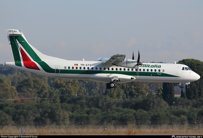 yr-ats-alitalia-compagnia-aerea-italiana-atr-72-500-72-212a_PlanespottersNet_345806_10416acbe0_o