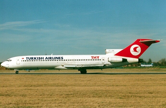 By JetPix - Gallery page http://www.airliners.net/photo/Turkish-Airlines/Boeing-727-2F2-Adv/0200679/LPhoto http://cdn-www.airliners.net/aviation-photos/photos/9/7/6/0200679.jpg, GFDL 1.2, https://commons.wikimedia.org/w/index.php?curid=28607300