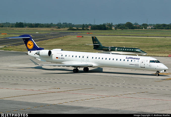 Lufthansacityline and private