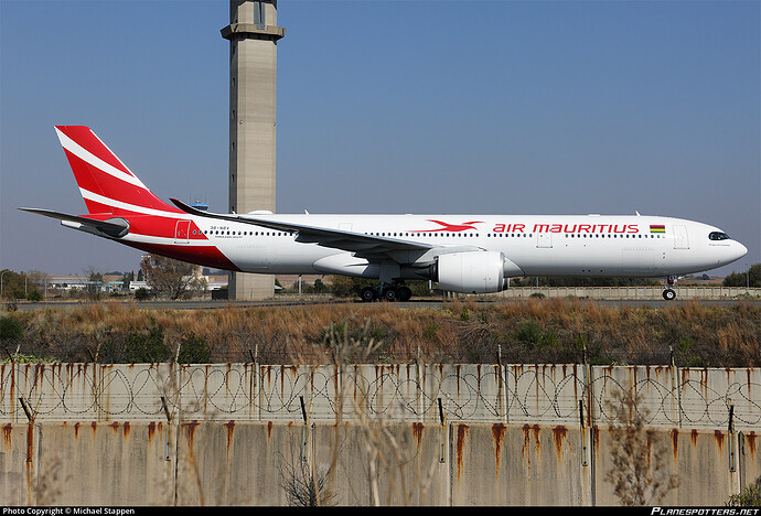 3b-nbv-air-mauritius-airbus-a330-941_PlanespottersNet_1620841_551001778b_o
